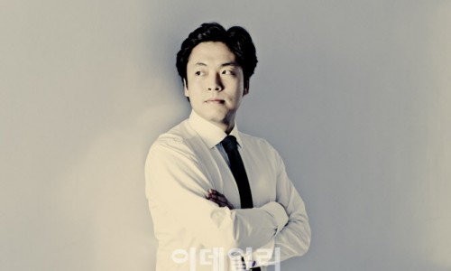 [이데일리] 피아니스트 김선욱, 지휘 데뷔 무대도 연기